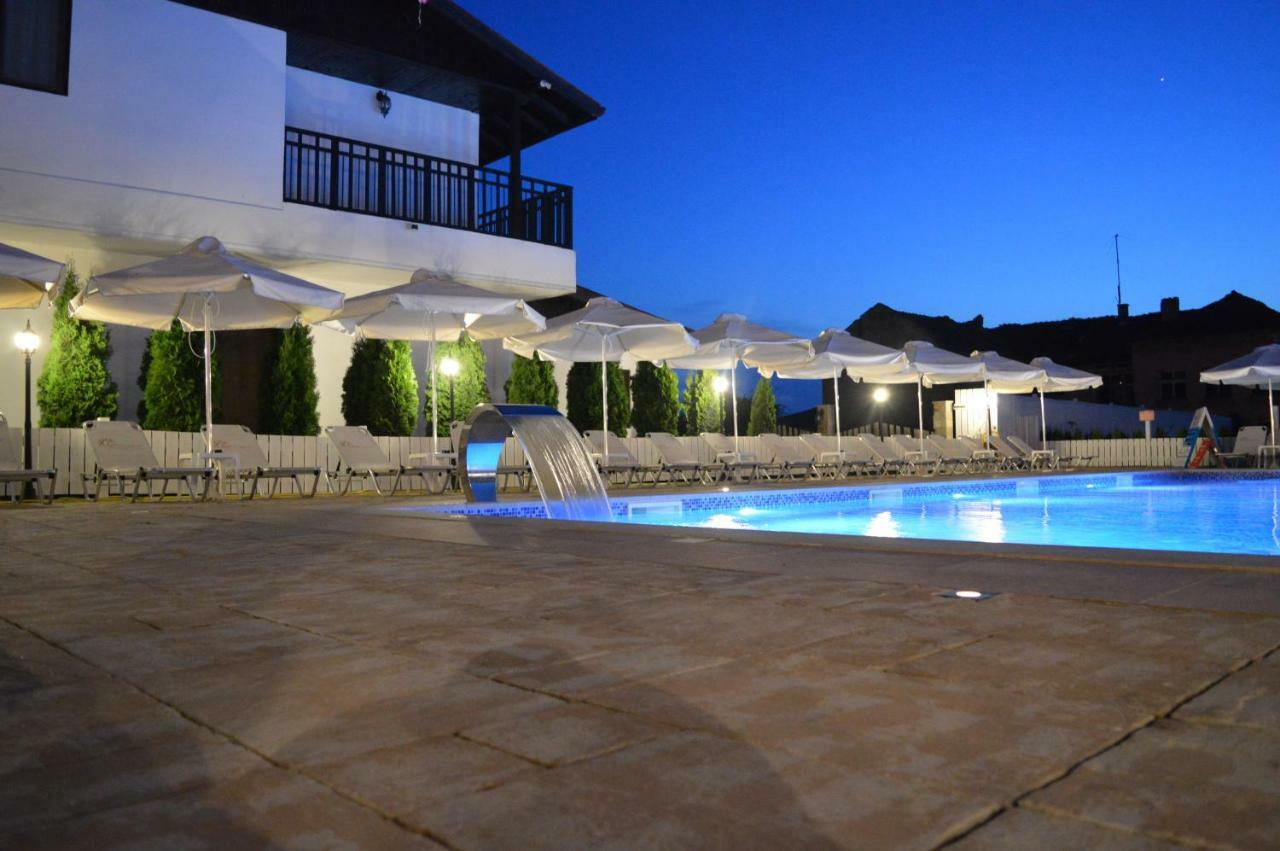 Guest House Bukor Shtepi Mandrica Exterior foto